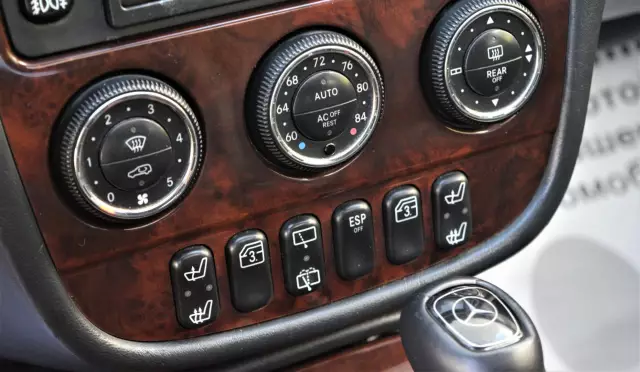 Mercedes-Benz M-Класс 2002