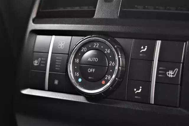 Mercedes-Benz M-Класс 2012