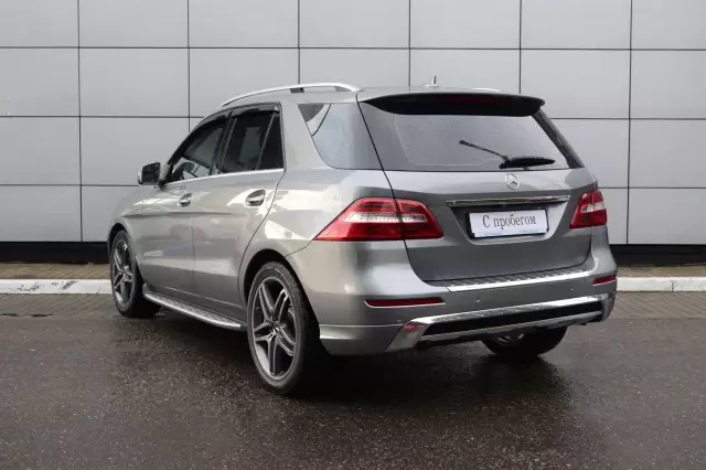 Mercedes-Benz M-Класс 2012