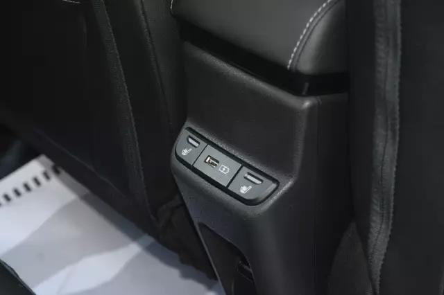 LADA XRAY 2019