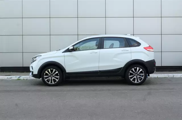 LADA XRAY 2019