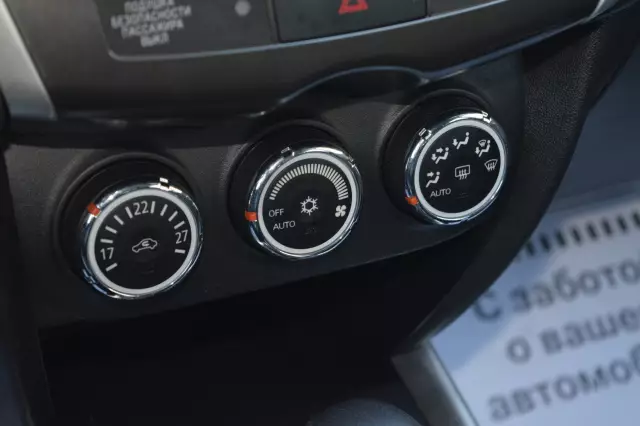 Mitsubishi ASX 2012