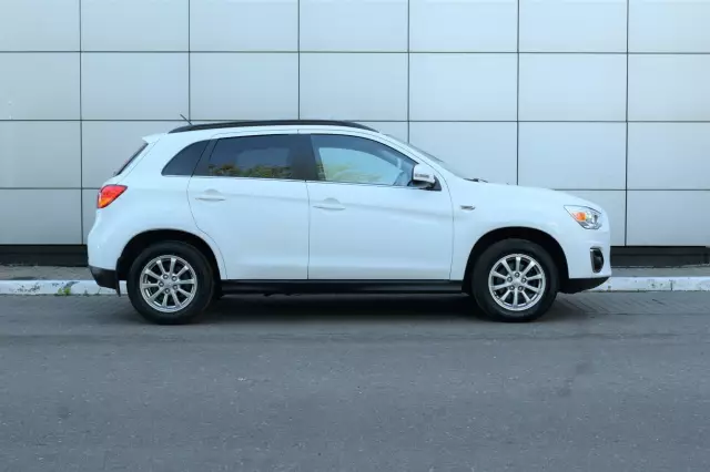 Mitsubishi ASX 2012