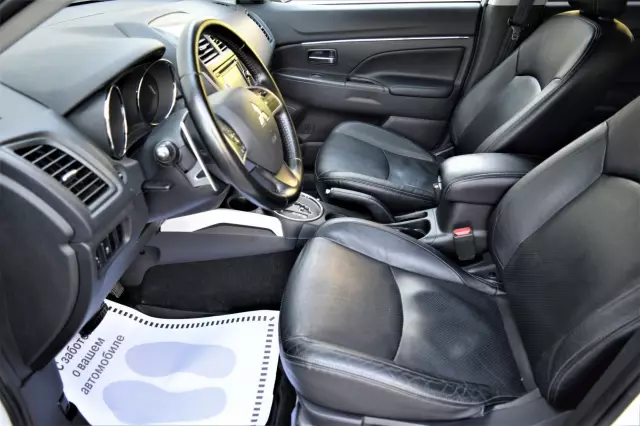 Mitsubishi ASX 2012