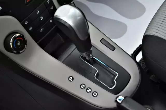 Chevrolet Cruze 2012