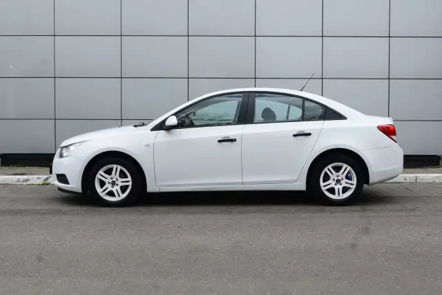 Chevrolet Cruze 2012