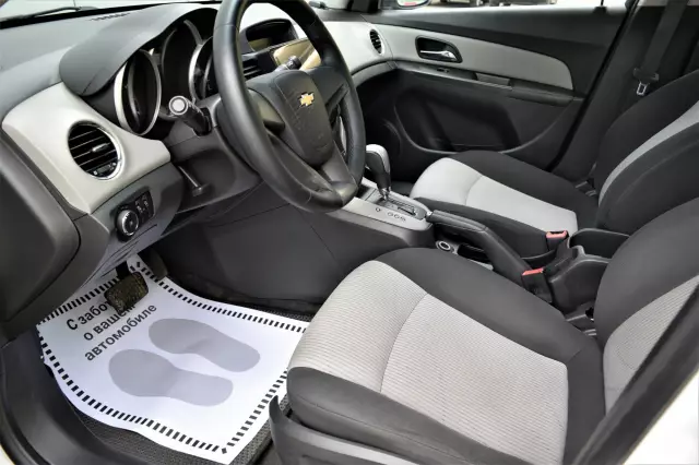Chevrolet Cruze 2012