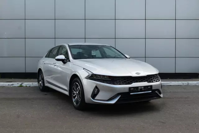 Kia K5 2021
