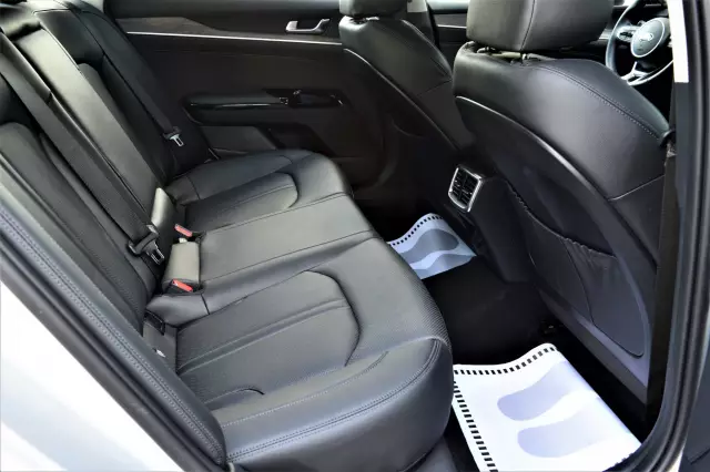 Kia K5 2021