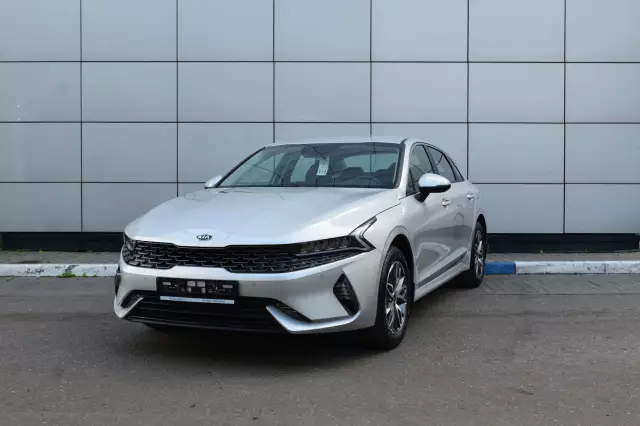 Kia K5 2021