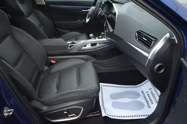 Geely Tugella 2021