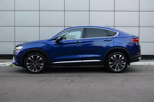 Geely Tugella 2021
