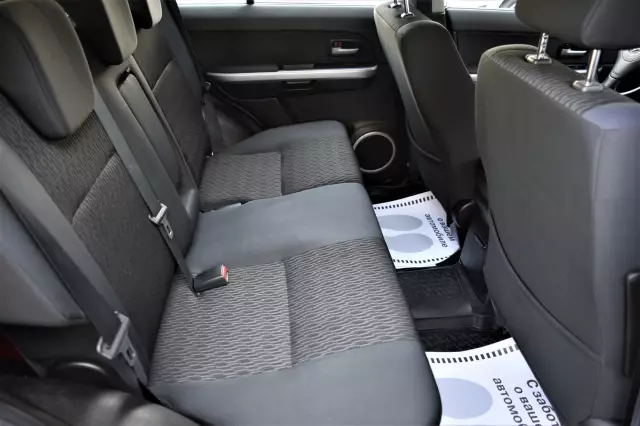 Suzuki Grand Vitara 2012