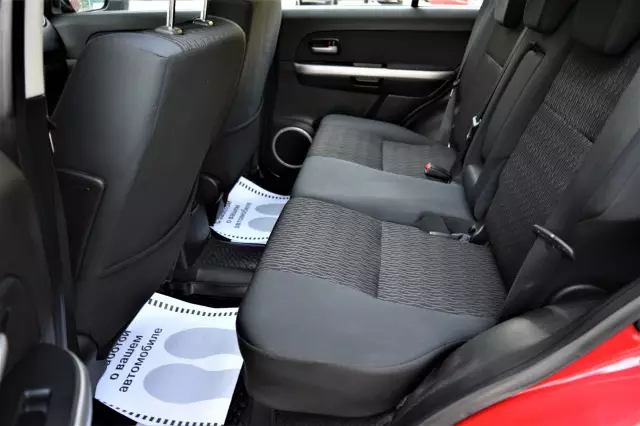 Suzuki Grand Vitara 2012