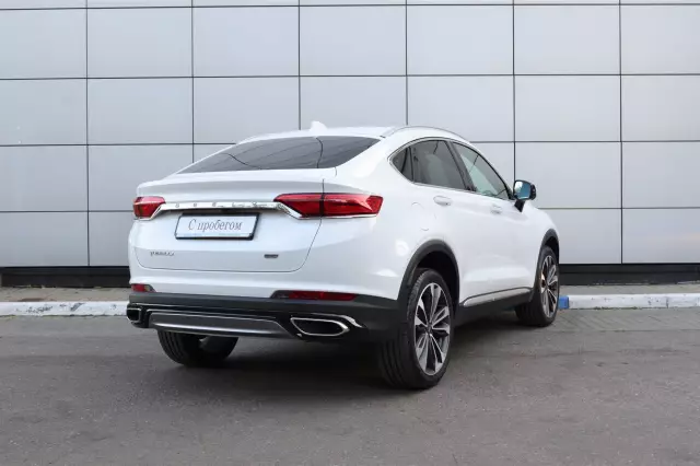 Geely Tugella 2021