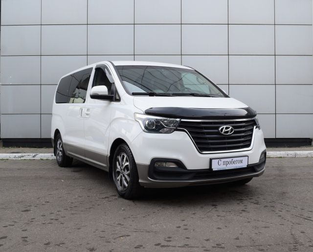 Hyundai H-1 2018