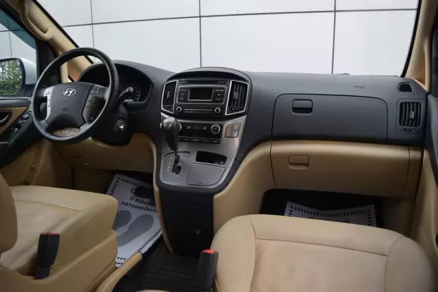 Hyundai H-1 2018