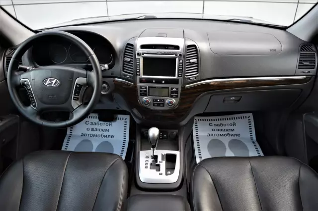Hyundai Santa Fe 2011