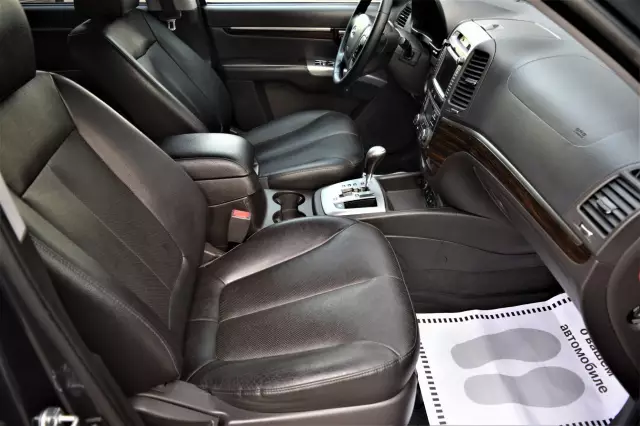 Hyundai Santa Fe 2011