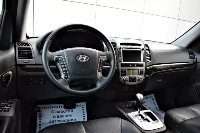 Hyundai Santa Fe 2011