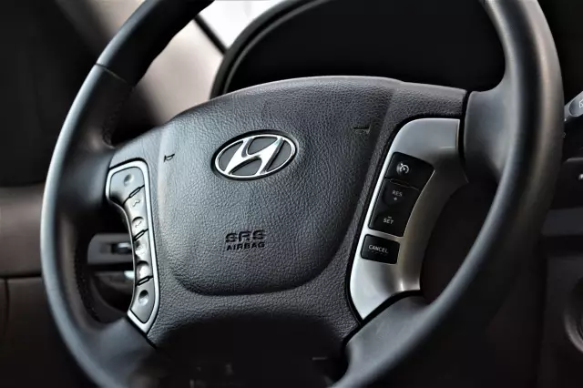 Hyundai Santa Fe 2011