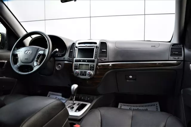 Hyundai Santa Fe 2011