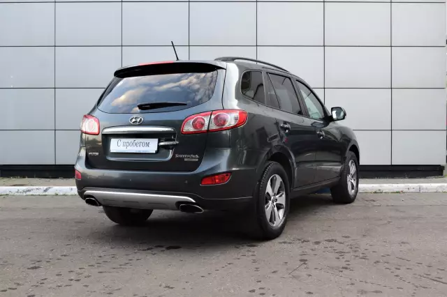 Hyundai Santa Fe 2011