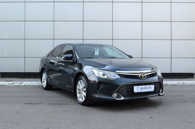 Toyota Camry 2015