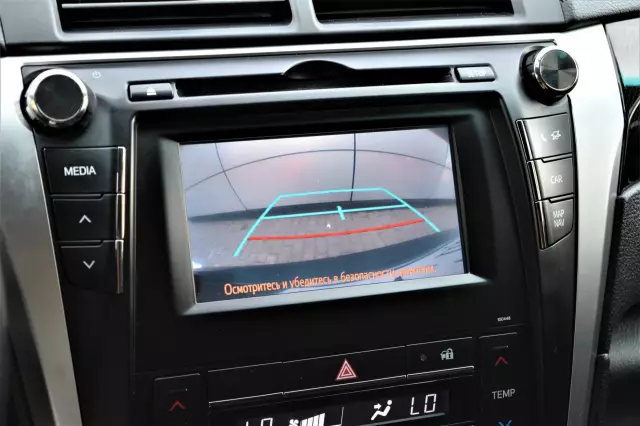 Toyota Camry 2015