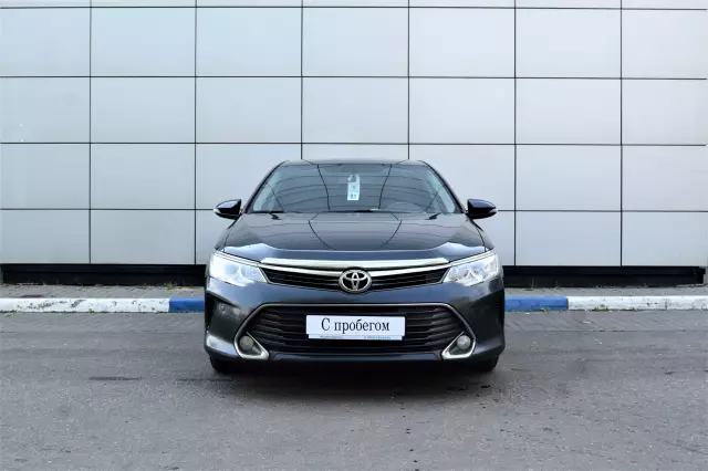 Toyota Camry 2015