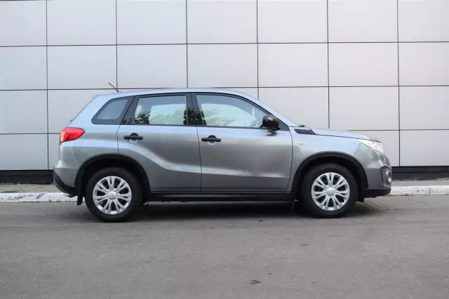 Suzuki Vitara 2015