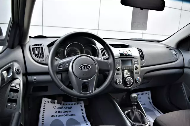 Kia Cerato 2012