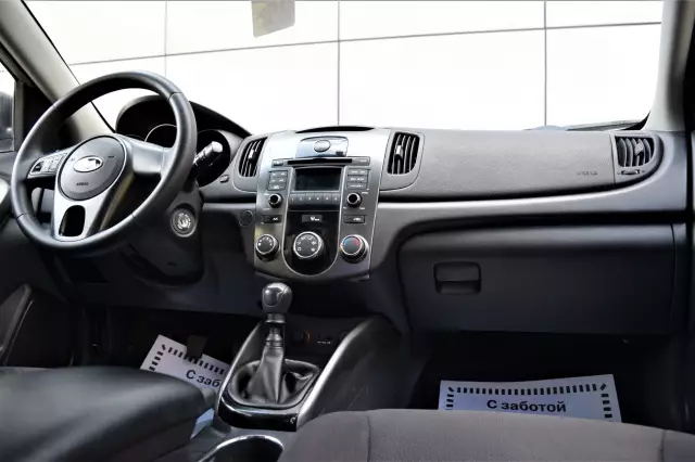 Kia Cerato 2012