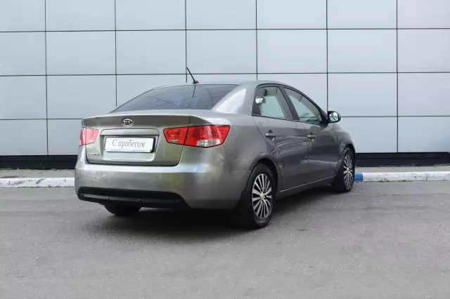 Kia Cerato 2012