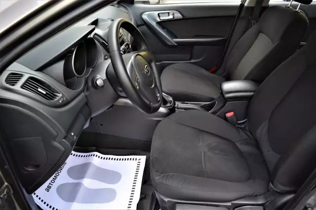 Kia Cerato 2012