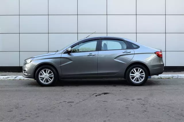 LADA Vesta 2017