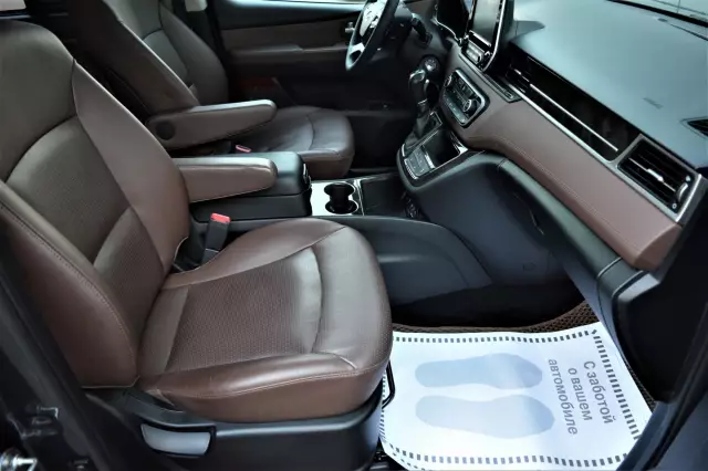 Hyundai Grand Starex 2018