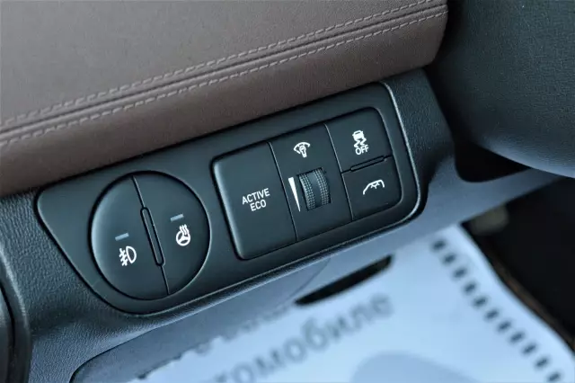 Hyundai Grand Starex 2018