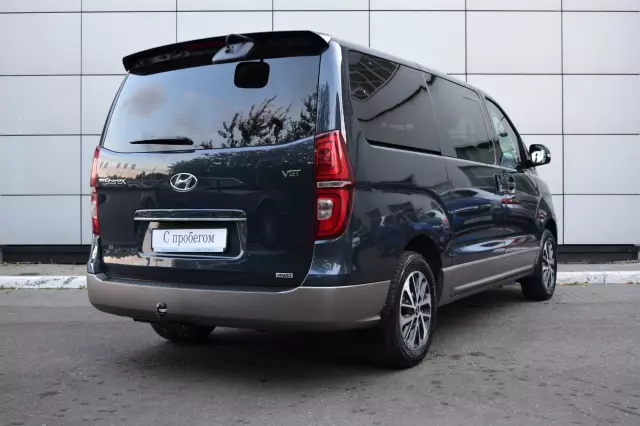 Hyundai Grand Starex 2018