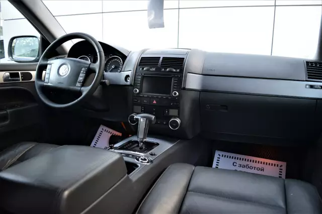 Volkswagen Touareg 2006