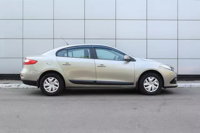 Renault Fluence 2014