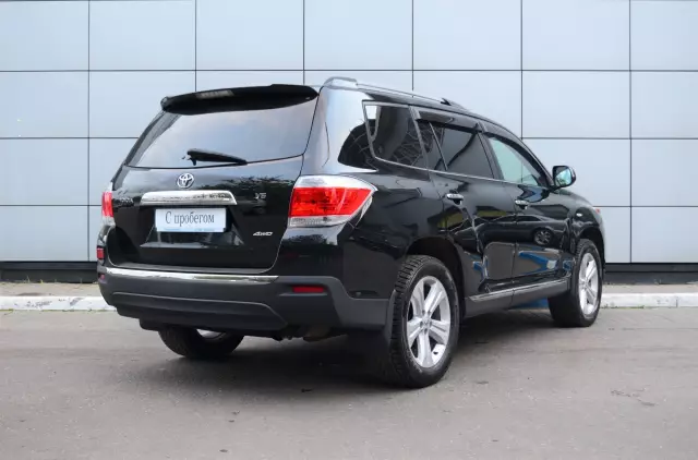 Toyota Highlander 2011