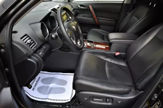 Toyota Highlander 2011
