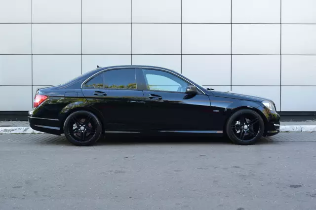 Mercedes-Benz C-Класс 2012
