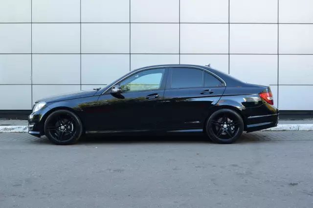 Mercedes-Benz C-Класс 2012