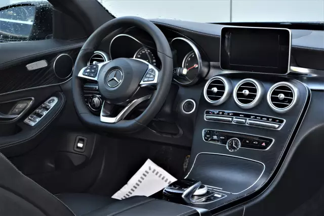 Mercedes-Benz C-Класс 2015