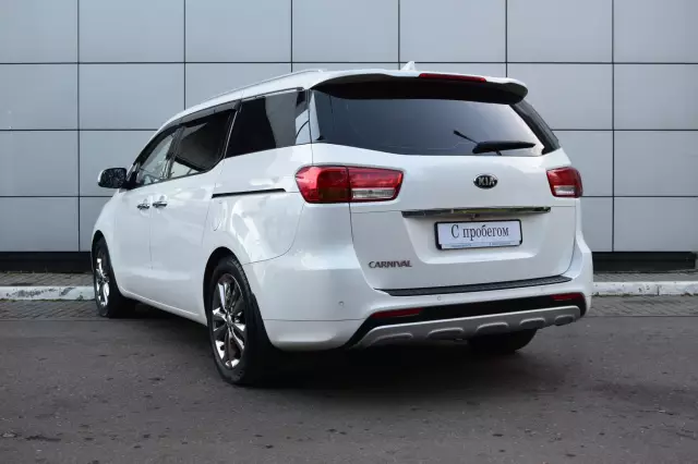 Kia Carnival 2016