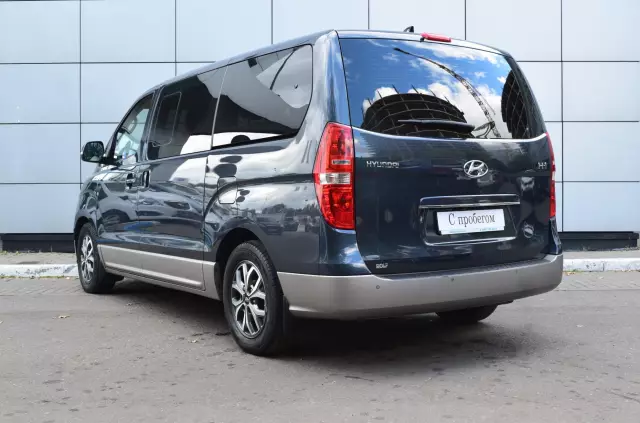 Hyundai H-1 2018
