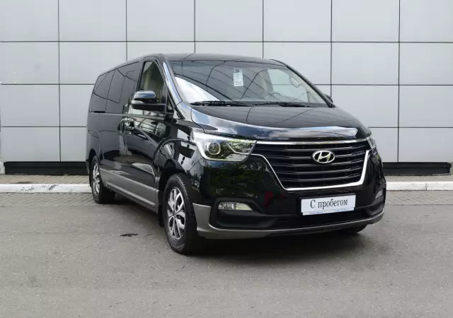Hyundai H-1 2019