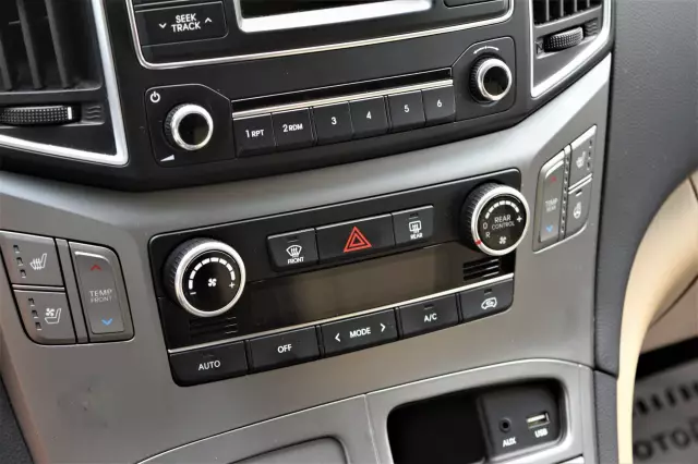 Hyundai H-1 2019